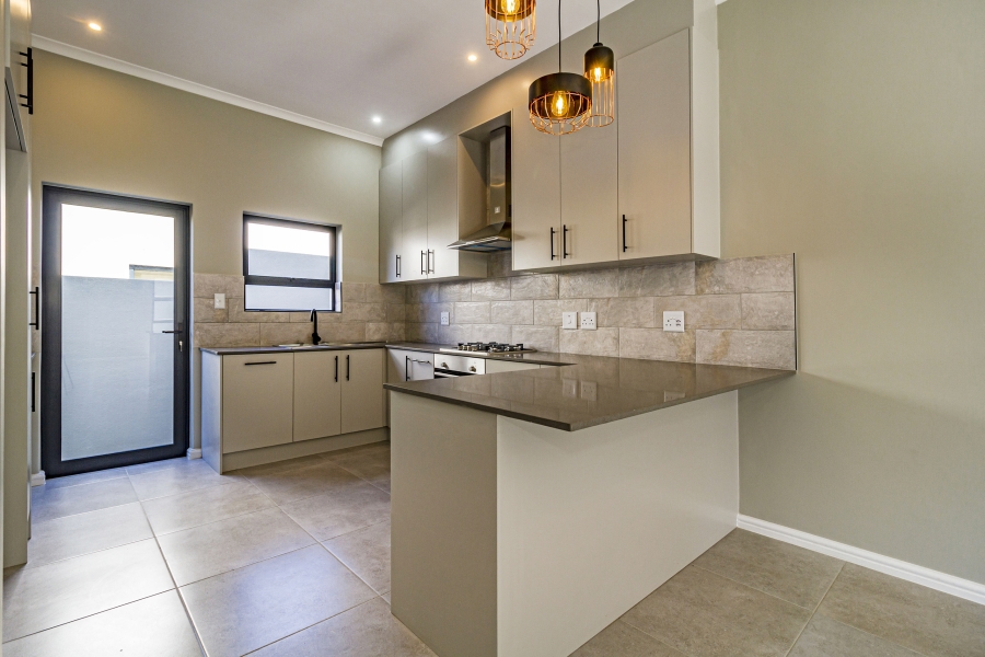 3 Bedroom Property for Sale in Aan de Wijnlanden Western Cape